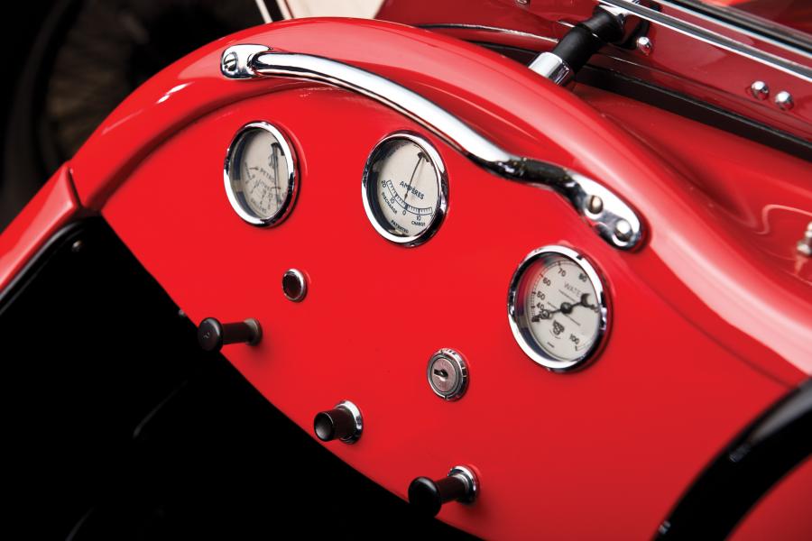  Jaguar SS100 3&frac12;-Litre Roadster 1937 года  (фото 14 из 30)
